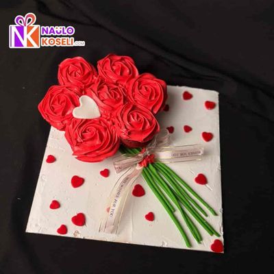 Muffin Rose Redvelvet cake