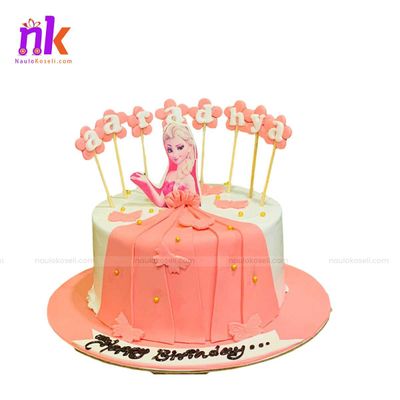 Special Frozen Themed Cake- 2 Pounds